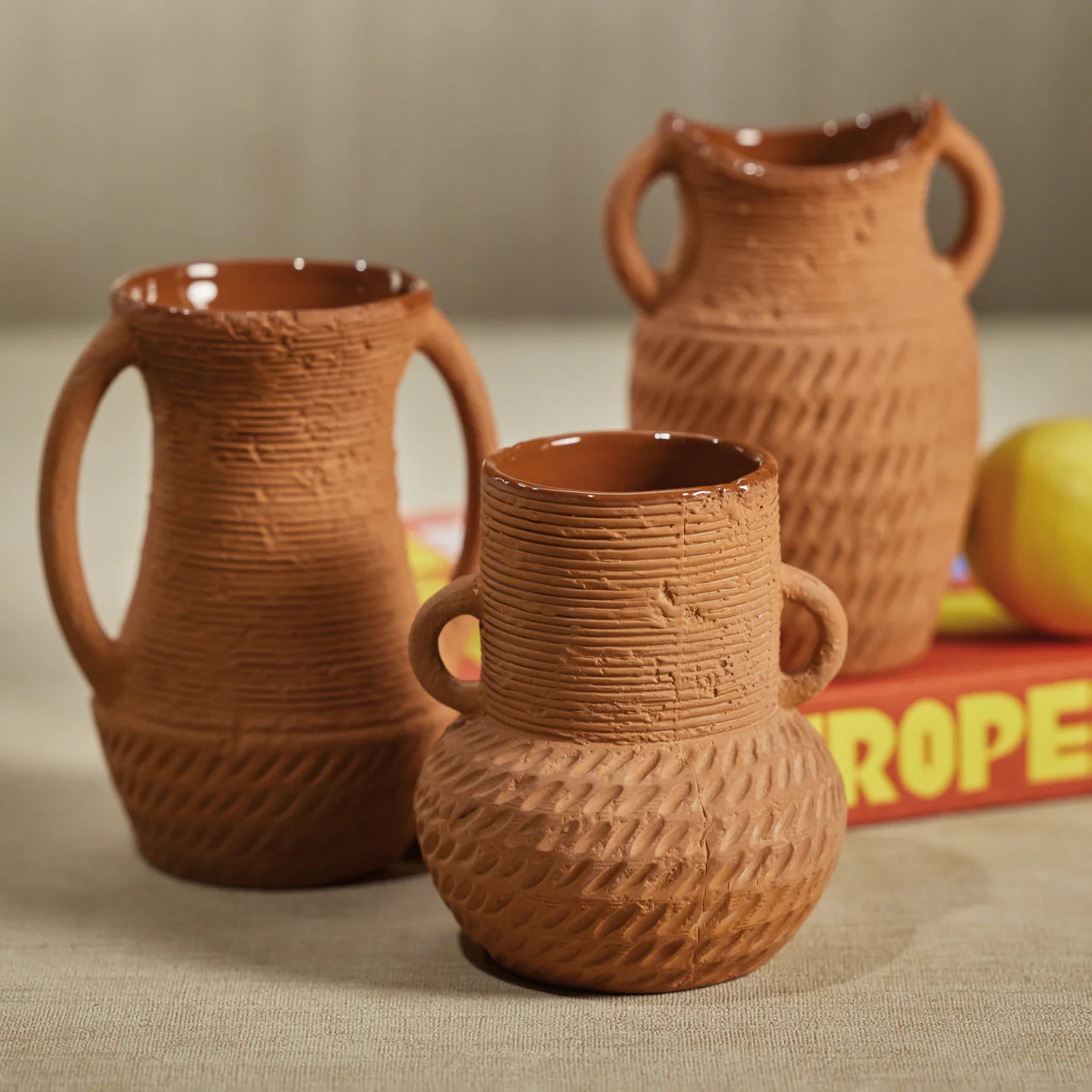 AMALFI TERRACOTTA VASE - CURVY TOP