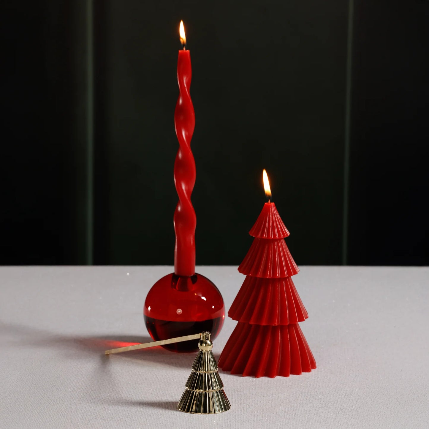 RIPPLED TREE CANDLE SNUFFER